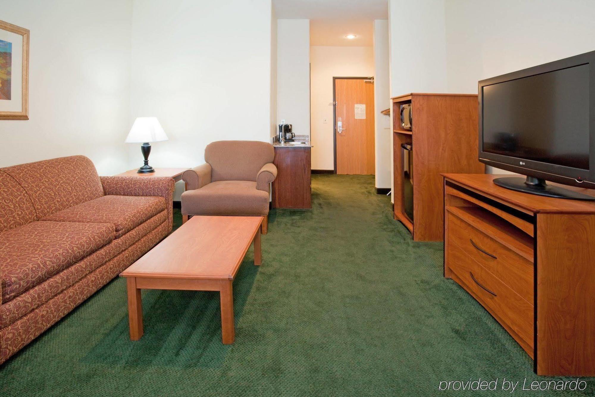 Holiday Inn Express & Suites Alamosa By Ihg Luaran gambar
