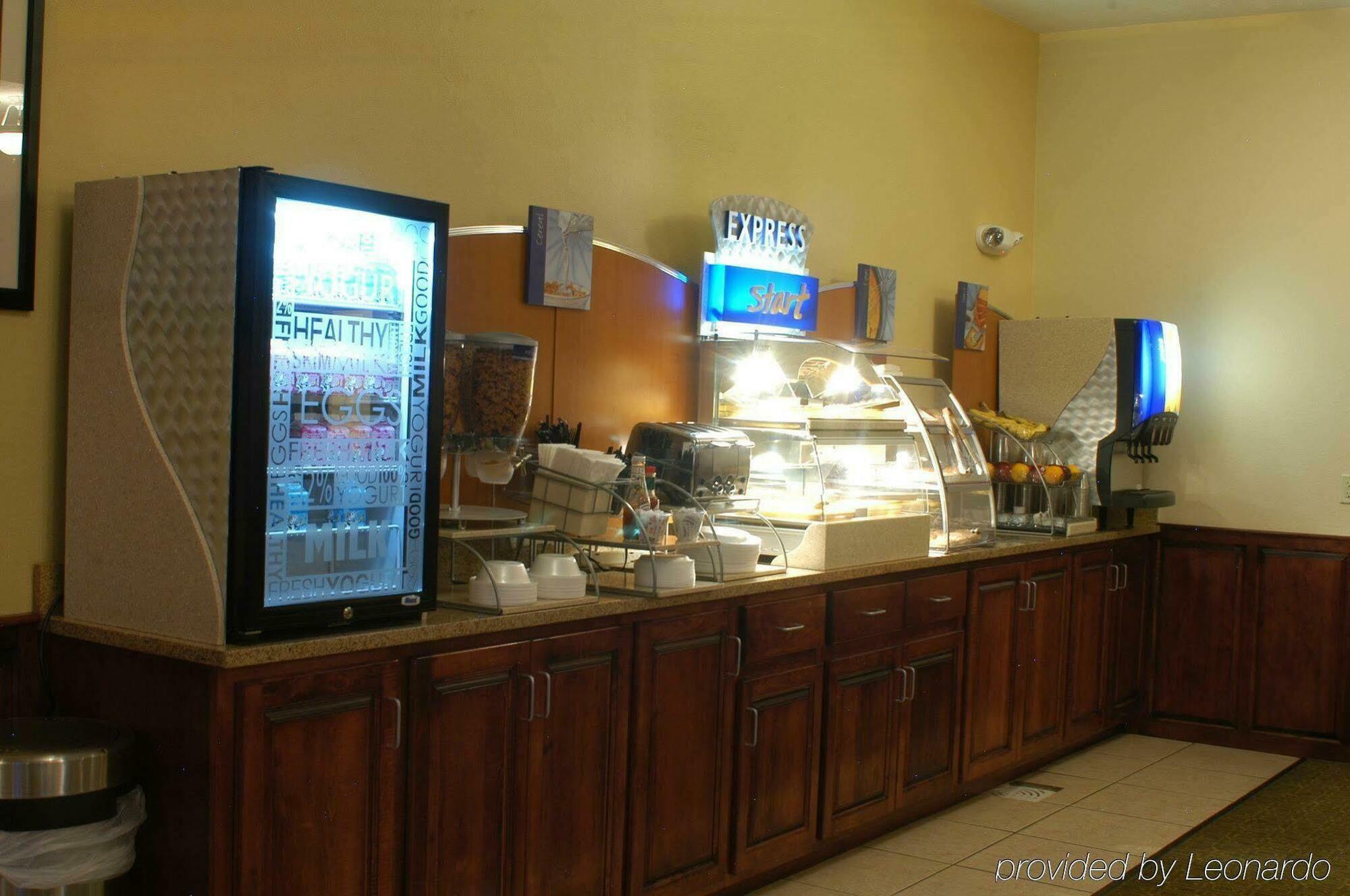 Holiday Inn Express & Suites Alamosa By Ihg Luaran gambar