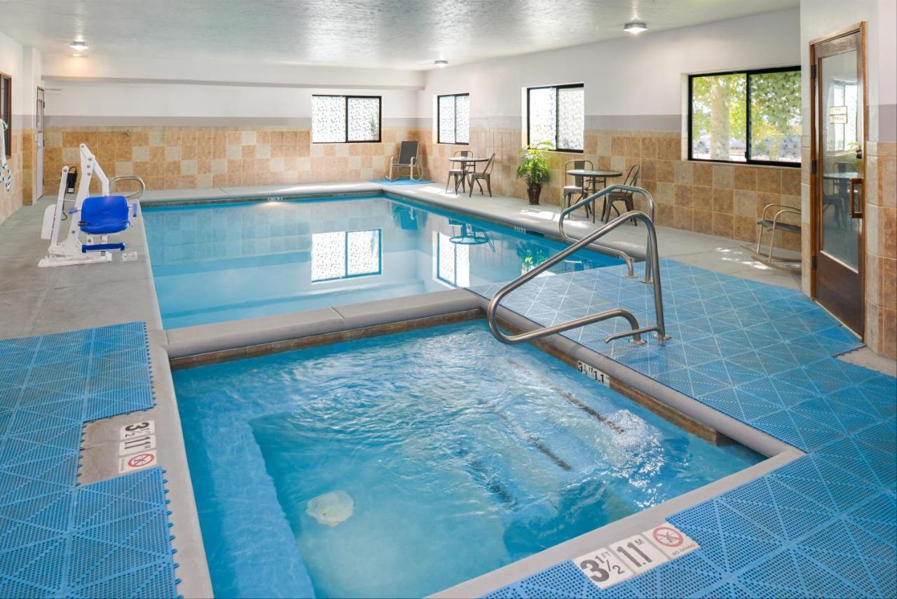 Holiday Inn Express & Suites Alamosa By Ihg Luaran gambar